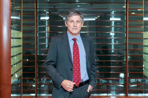 Las otras facetas del hombre de la macro de Sichel: Esteban Jadresic