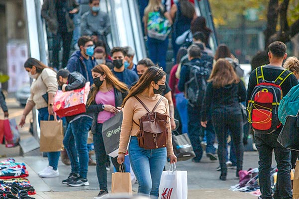 Fuerza de la economía sorprende en junio y mueve la aguja de los pronósticos para el año hasta 10%