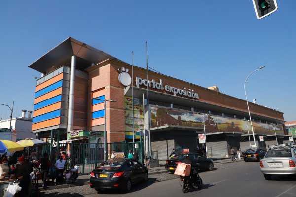 Dueños de mall en barrio Meiggs quieren vender para llevar sus inversiones fuera de Chile