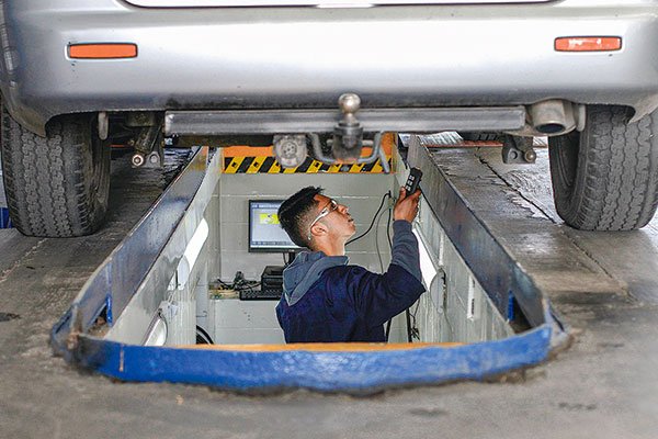 El plan de ChileValora y ANAC para capacitar y certificar a más de 6 mil trabajadores del sector automotor
