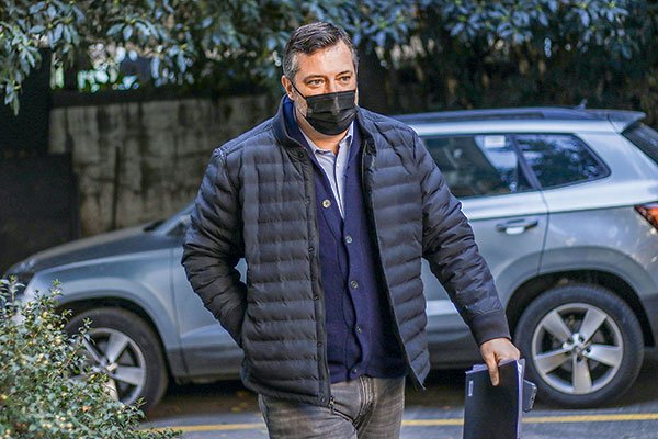 Sichel por Dominga: “No debe seguir avanzando sin resolver la afectación de la biodiversidad”