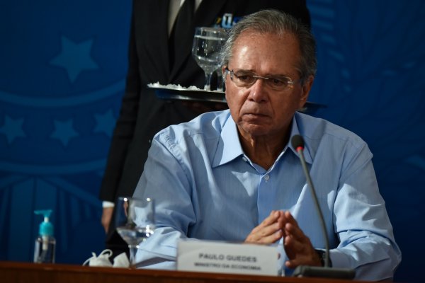Brasil defiende moneda común de Mercosur y afirma que país sería "la Alemania" del bloque