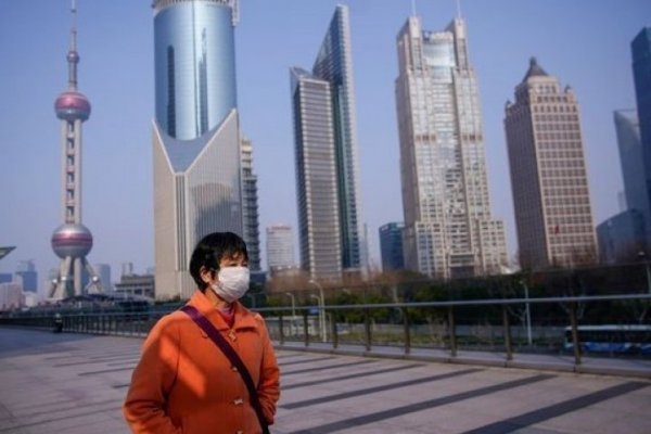 China detiene más de 40 aperturas en bolsa en medio de una investigación regulatoria