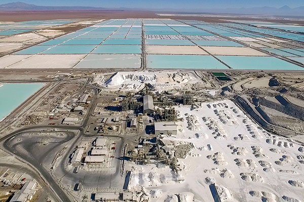 SQM deberá volver a presentar el plan de cumplimiento a fiscalizador a medida que aumenta el escrutinio del litio