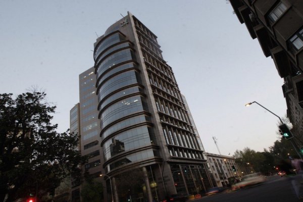 Cámara de Comercio de Santiago valora veto presidencial a la Ley Pro Consumidor