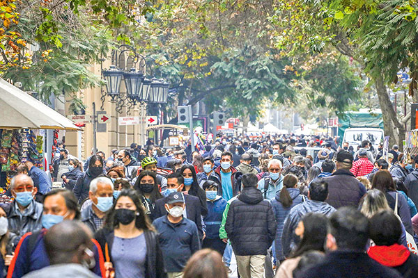 Panel UC de expertos expresa mayoritario apoyo a reemplazo del IFE por subsidios focalizados