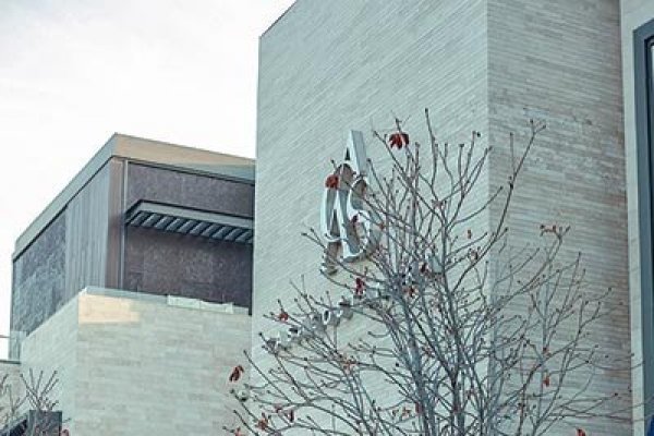 <p>Grupo Saieh logra vender el centro comercial Casacostanera a Consorcio por US$ 60 millones</p>