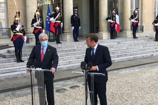 Piñera se reúne con Macron, quien destaca a la Convención Constituyente: “Es un proceso democrático inédito”