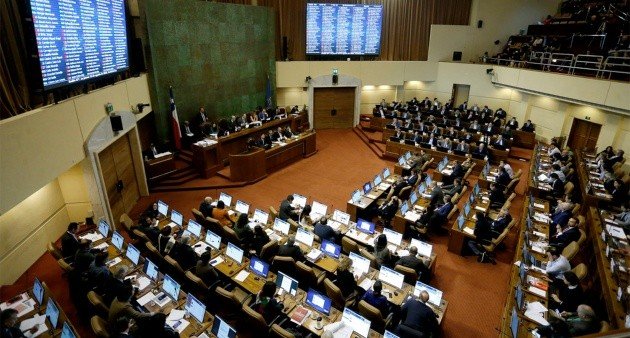 <p>Los ministros del Trabajo y Segpres, Patricio Melero y Juan José Ossa, explicaron ayer la iniciativa.</p>