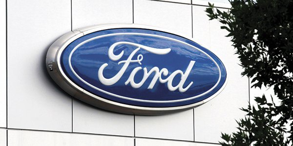 Ford le levanta a Apple su jefe de proyectos de automóviles