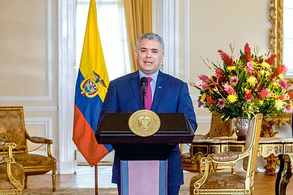Congreso de Colombia aprueba la “reforma tributaria 2.0” de Duque, pero mercado advierte que es insuficiente