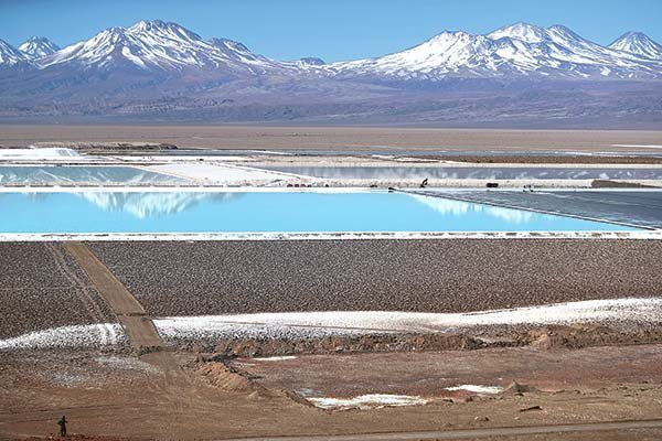 <p>Albemarle y sindicato llegan a acuerdo y finaliza huelga</p>