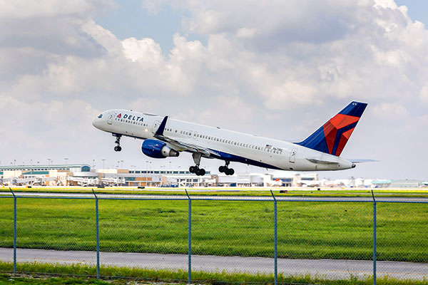 Las medidas que acordaron la FNE con Latam y Delta para viabilizar alianza estratégica