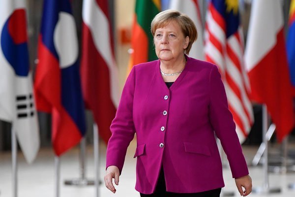 <p>La sostenibilidad y la competitividad, sombras del legado económico de Merkel</p>