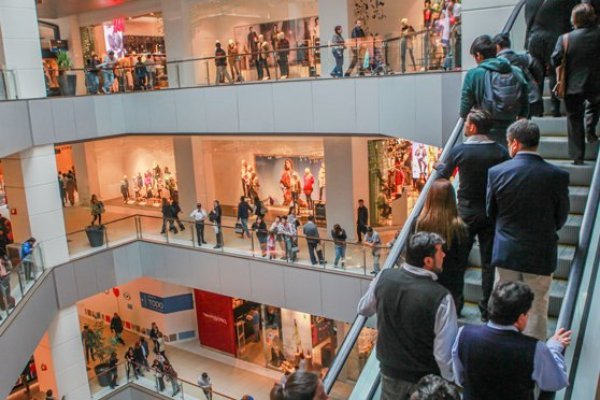 Los reparos de las organizaciones de consumidores al veto en descuentos de medios de pago exclusivos