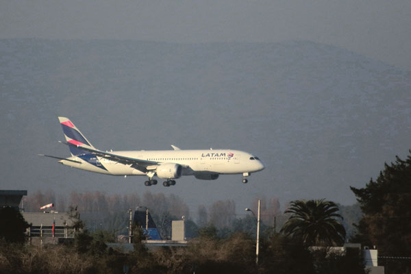 Latam busca volver a operar vuelos internacionales desde Mendoza