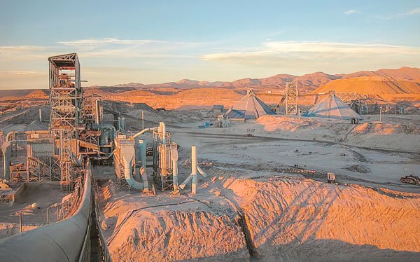 Tribunal modifica medida cautelar contra Minera Cerro Colorado y acota la extracción de agua
