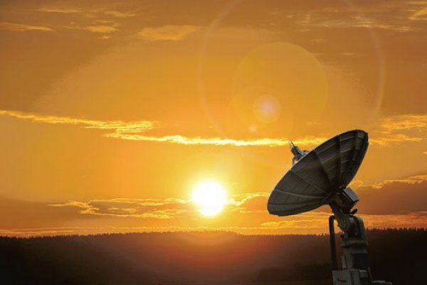 Amazon recibe autorización para dar internet satelital en Chile y se suma a firma de Elon Musk