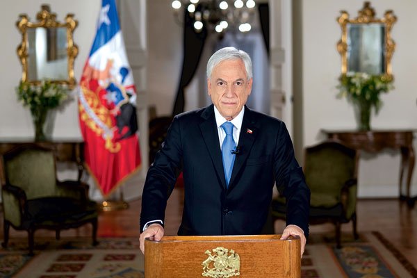 Piñera anuncia fuerte recorte del gasto público para 2022 y fondo de US$ 700 millones para el próximo gobierno