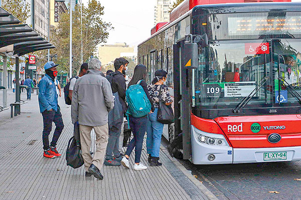 Transantiago: competidores sortean evaluación técnica