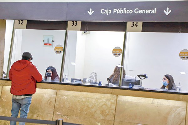 Banca ganó US$ 419 millones en agosto y la mora baja a nuevo mínimo histórico