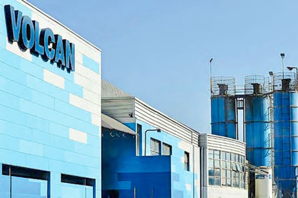 Grupo Matte detecta millonario fraude de ejecutivo de Volcán