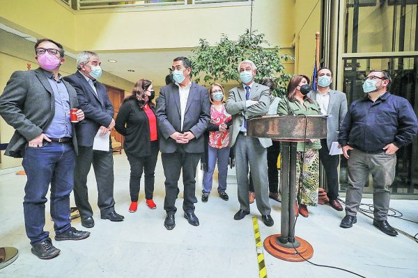 Efecto “Pandora Papers”: La oposición confirma acusación constitucional contra presidente Piñera