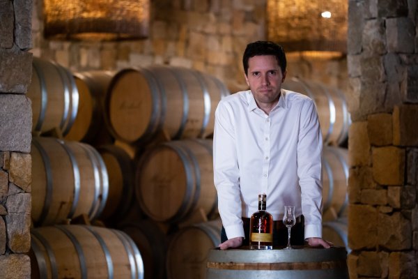 Los planes de la firma dueña de Mistral para reforzar presencia del pisco chileno en el extranjero