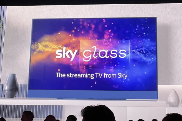 Sky reinventa la TV satelital eliminando las tradicionales antenas parabólicas y los decodificadores