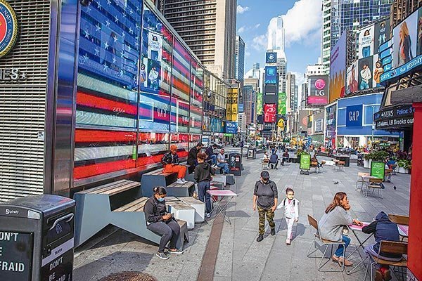 Creación de puestos de trabajo sigue estancada en EEUU, pero tasa de desempleo cae más de lo esperado