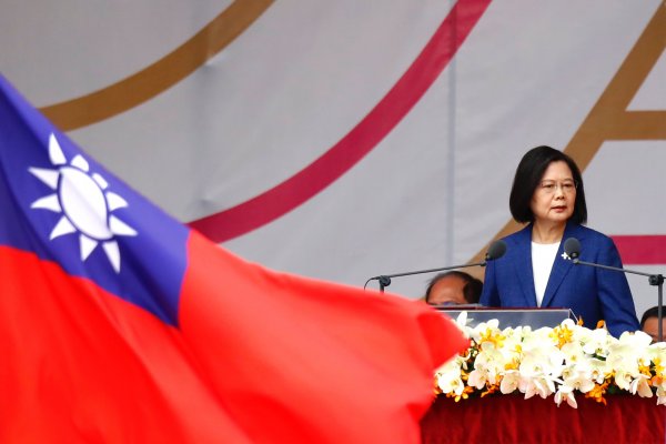 <p>La presidenta de Taiwán asegura que "no se doblegarán" ante la presión de China</p>