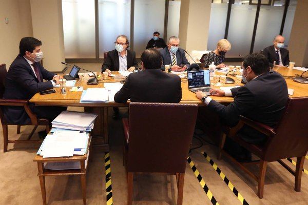 <p>Marcel sube el tono y advierte que costo de retiros ya no es una hipótesis: “Es un efecto concreto”</p>