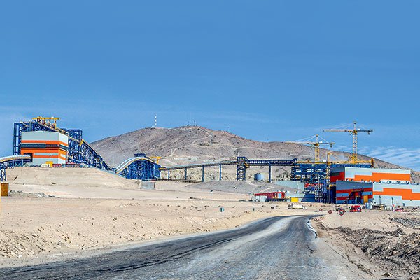 Sumitomo Metal Mining ingresó hace un año a Sierra Gorda y la polaca KGHM opera el 55% de la mina. Foto: Archivo