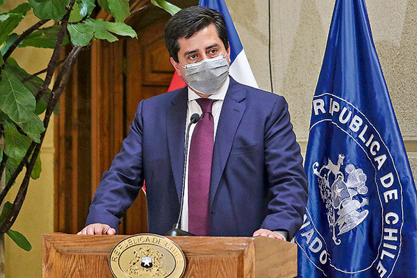 Oposición inicia contacto con senadores oficialistas en busca de apoyo a cuarto retiro