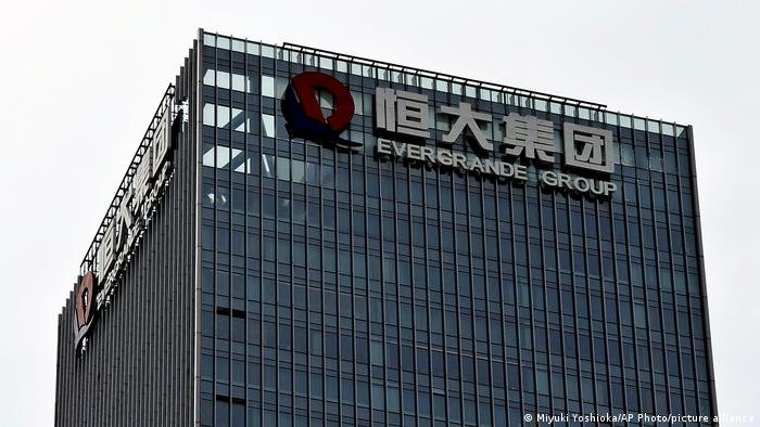 <p>Fracasa venta de la sede de Evergrande en Hong Kong al retirarse el comprador</p>