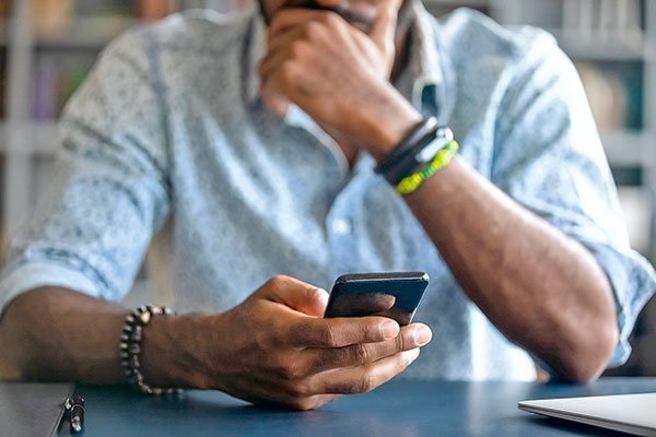 Otro “cuento del tío” que afecta a un gerente general de una empresa chilena