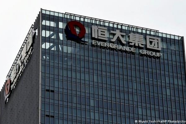 Fracasa venta de la sede de Evergrande en Hong Kong al retirarse el comprador
