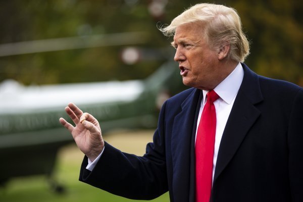 Trump lanzará una plataforma de redes sociales para competir con Twitter y Facebook