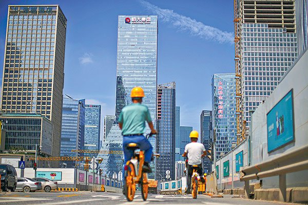 Difícil retorno: Evergrande se desploma en su regreso a la bolsa