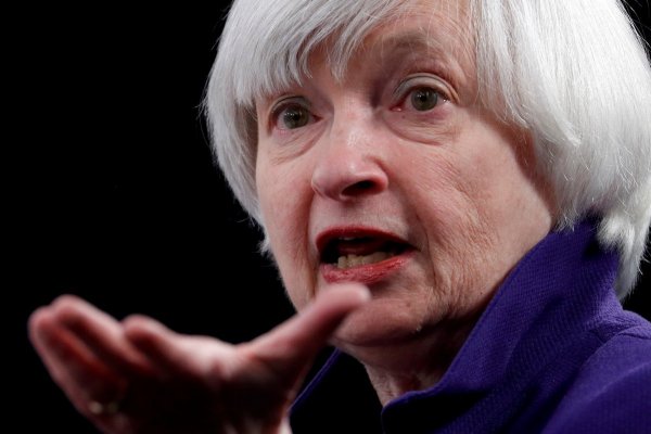 Yellen dice que Estados Unidos no está perdiendo el control de la inflación