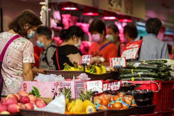 China llama a sus ciudadanos a abastecerse de alimentos y causa preocupación en redes sociales
