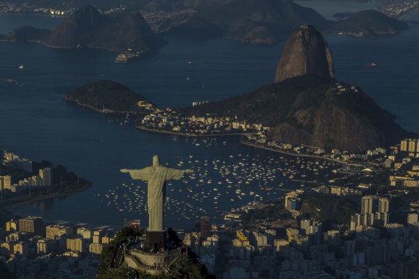 Inflación de octubre en Brasil es la más alta en casi 20 años por alza de combustibles