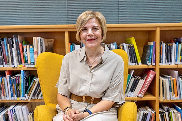 María de los Ángeles Fernández: “Es posible constatar una evidente miopía de una izquierda octubrista”