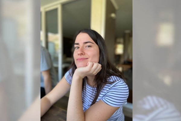 Elisa Cabezón, la asesora de la Segpres que explica economía en Twitter