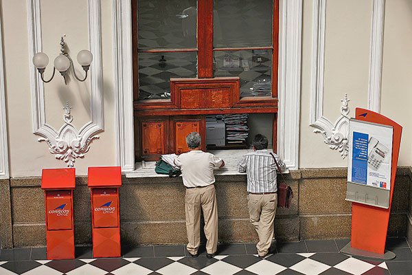 TDLC emite inédito fallo contra Correos de Chile por abuso de posición dominante
