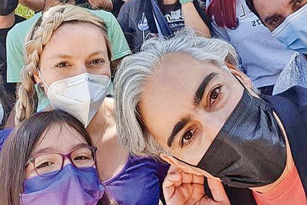 Marco Enríquez-Ominami: "He resistido 14 acusaciones penales. Tengo mucha fuerza y mundo interior"
