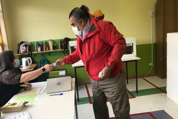 Andrónico Luksic: "Esta es la elección más importante que hemos tenido desde el retorno a la democracia"