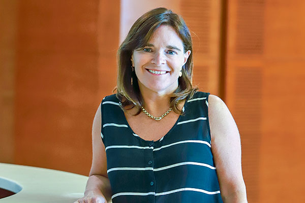 Cecilia Cifuentes, economista del equipo de José Antonio Kast: “Que el país logre crecer 6% en las condiciones actuales no es viable, es una meta que hay que construir”