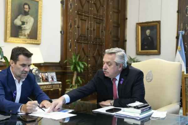 El presidente argentino Alberto Fernández y el secretario de Energía, Darío Martínez, lanzarán la licitación del gasoducto a Vaca Muerta