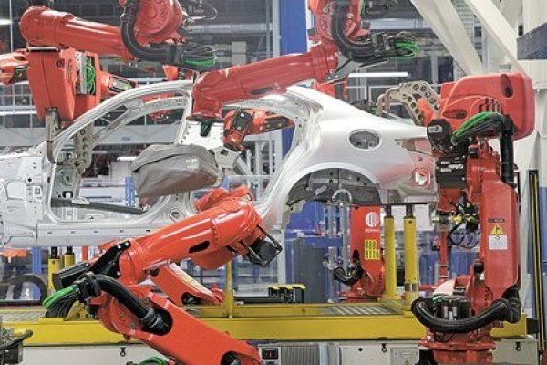 Gobierno de Biden busca apuntalar industria doméstica de chips junto a demócratas de Michigan